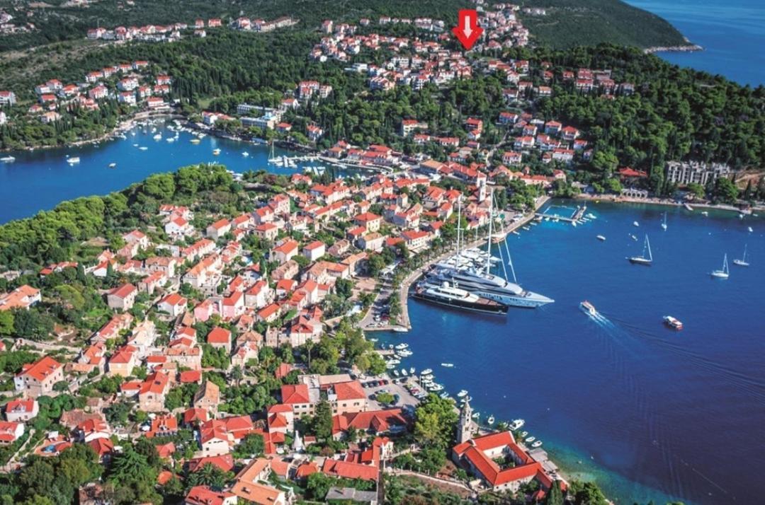 Noel 1 Cavtat