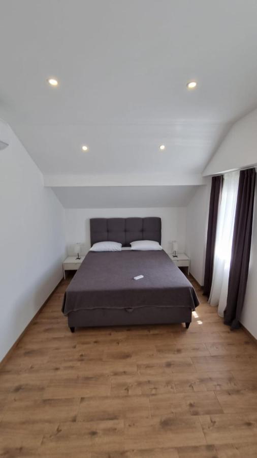 Appartement Noel 1 *